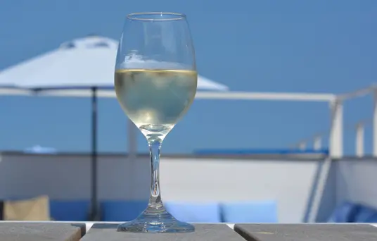 Detail of the ambient sound system installed by AICONNEX inside the Santo Mojito beach bar at Playa Nova Icaria in Barcelona
