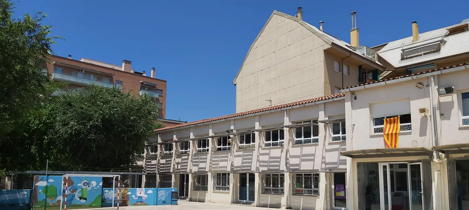 View of Escola Joan Solans, where AICONNEX installed the indoor and outdoor PA system for the radio project