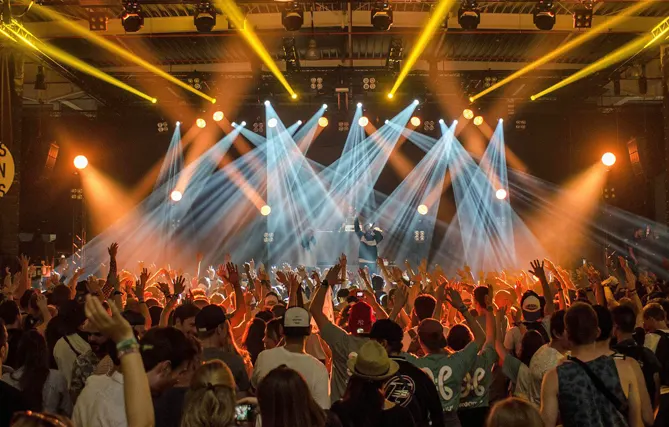 CESVA acoustic recording limiter installed by AICONNEX in a nightclub